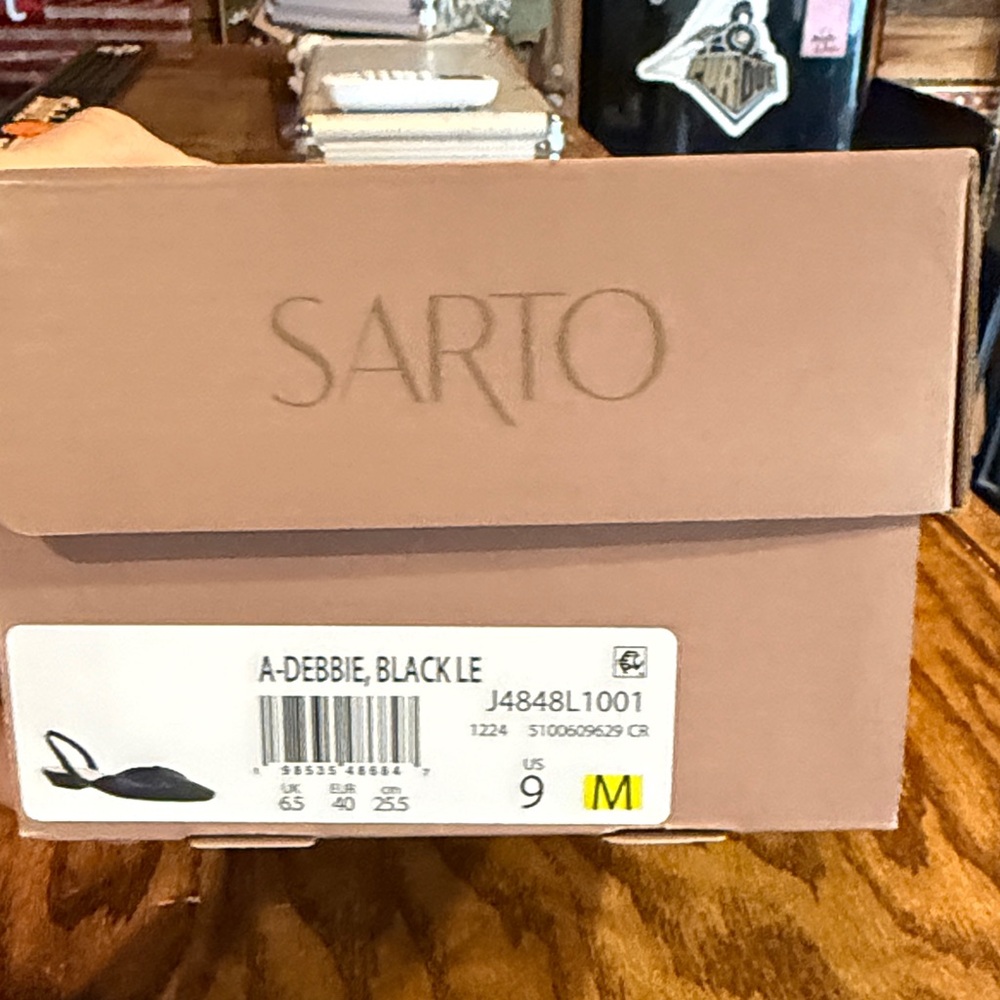 SARTO By Franco Sarto Debbie Flats - Picture 10 of 10